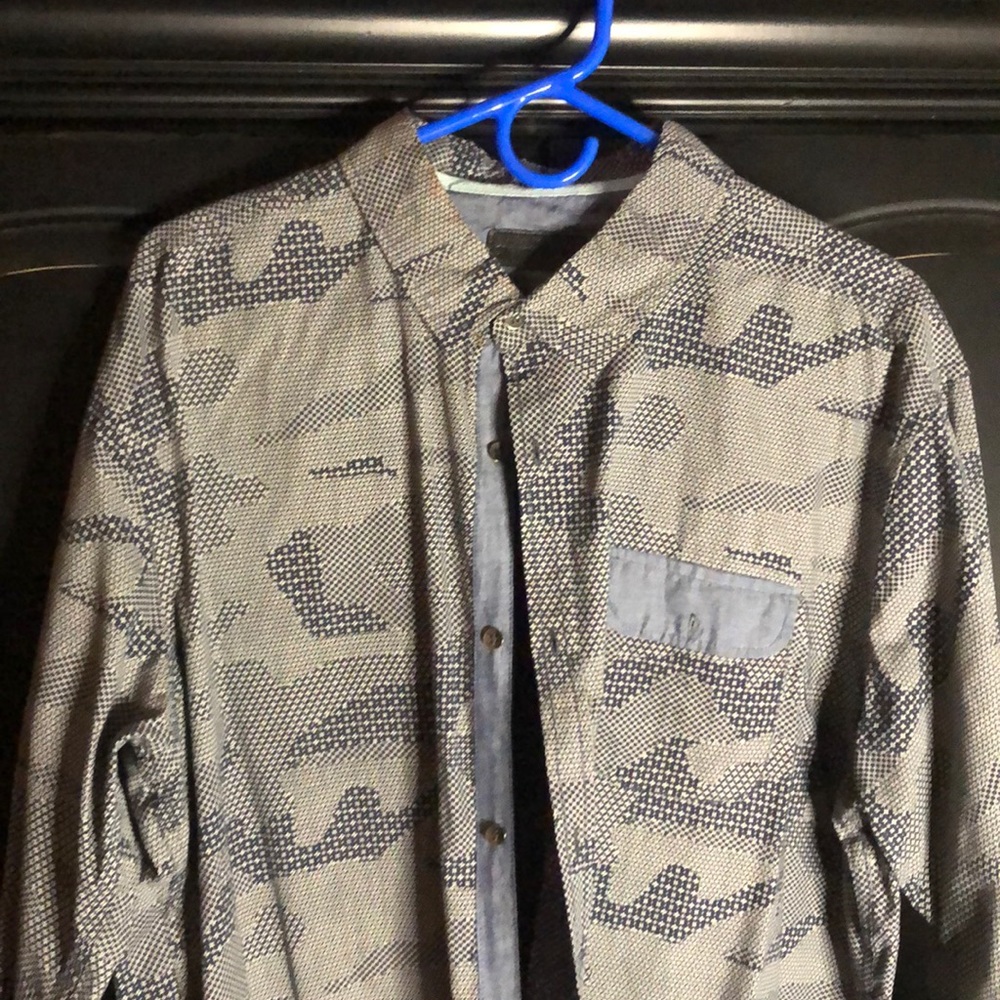 Denim long sleeve pattern shirt